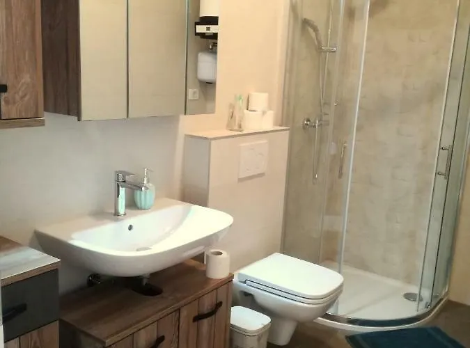 Lunaja アパート *