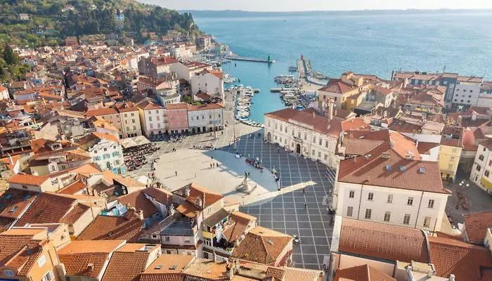 アパート Lunaja *