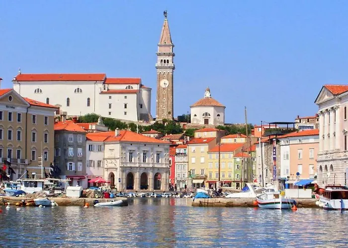 Lunaja アパート *